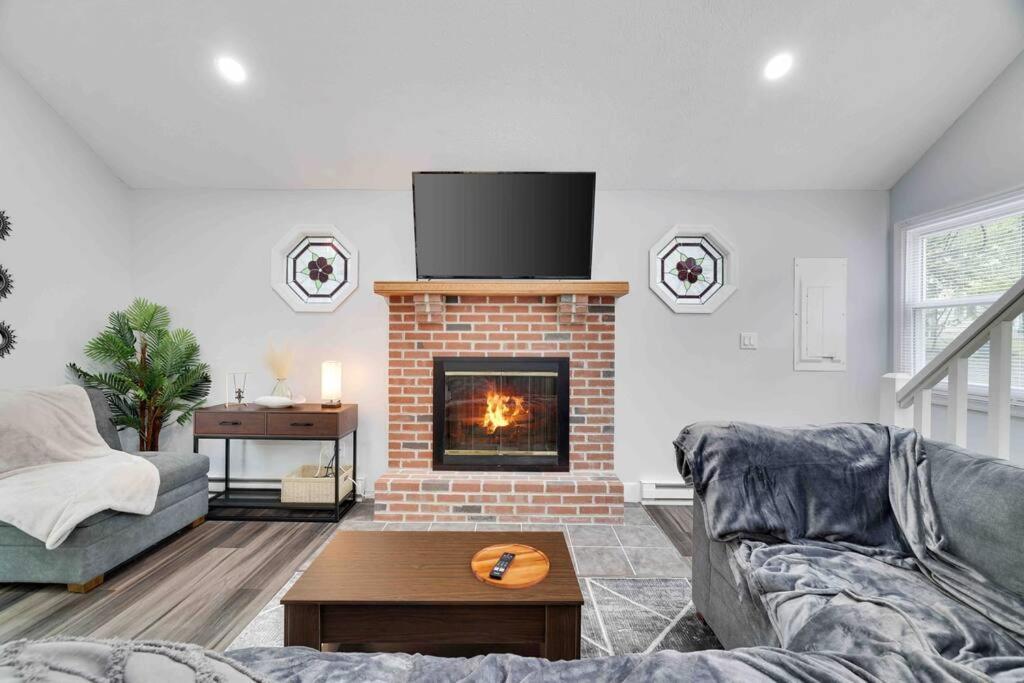 Cozy, Spacious House *New*Inthecommunity+Fire Pit Tobyhanna Экстерьер фото